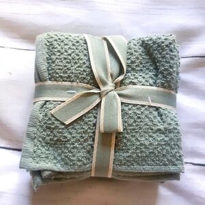 Washcloth Set of 6 Green Facecloths Gift for Teens Housewarming Bridal Shower